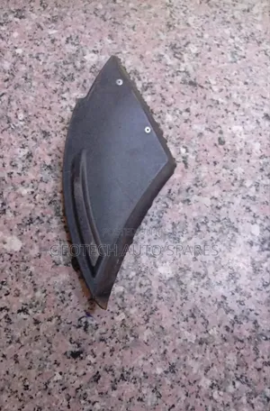 Toyota Passo Windscreen Finisher