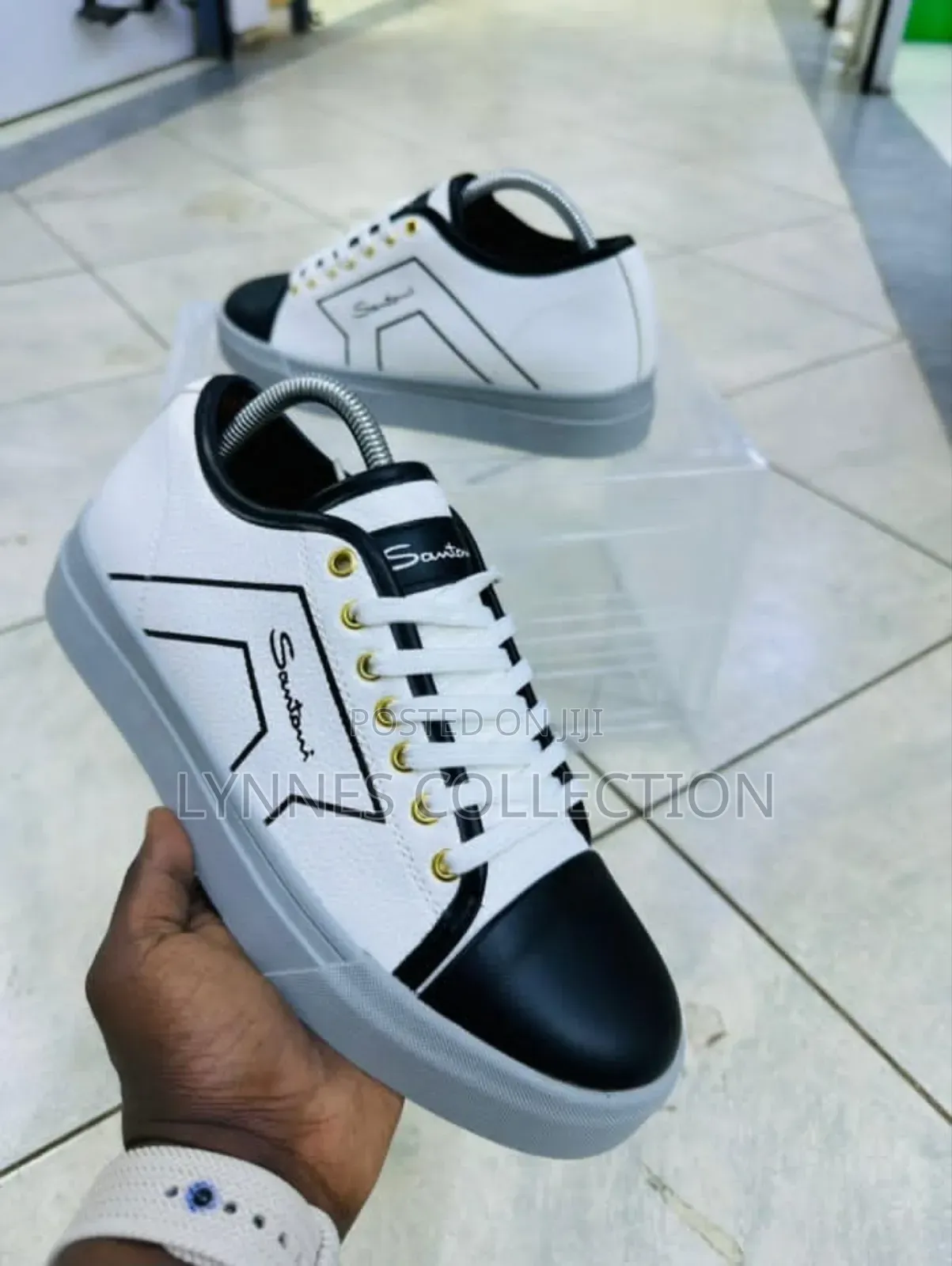 Santoni Casuals, Santorini Casuals