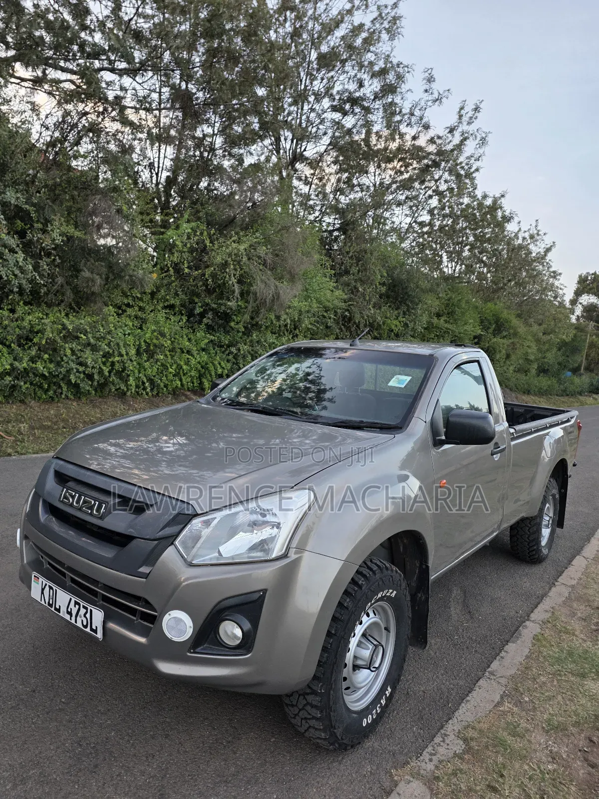 Isuzu D-MAX 2022 Gray
