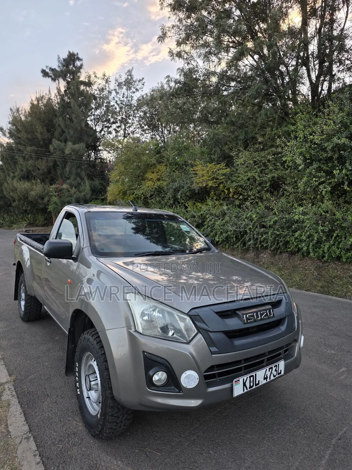Isuzu D-MAX 2022 Gray
