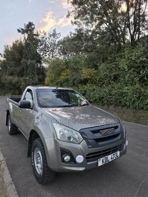 Isuzu D-MAX 2022 Gray