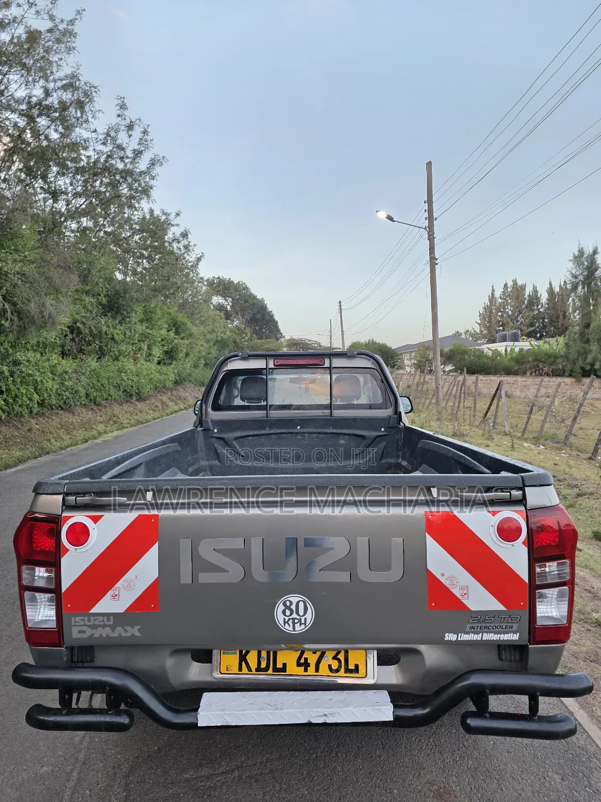 Isuzu D-MAX 2022 Gray