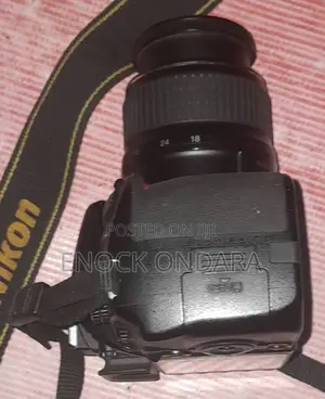 Nikon D3100 Camera