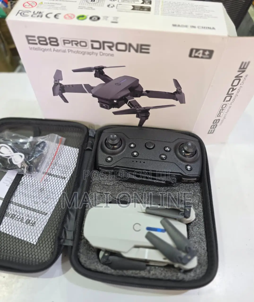 E88 Pro Rc Drone Foldable Quadcopter 2.4g 4ch Without Camera