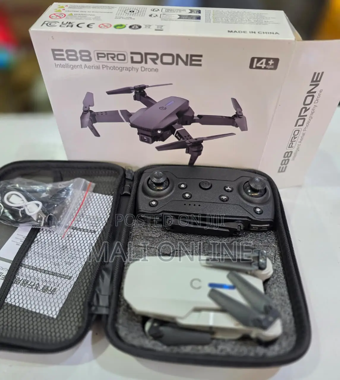 E88 Pro Rc Drone Foldable Quadcopter 2.4g 4ch Without Camera