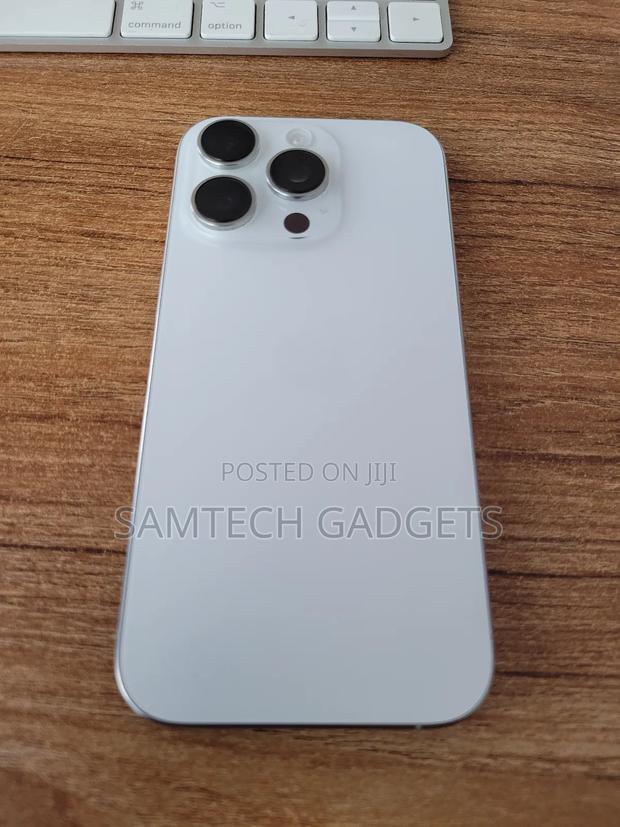 Apple iPhone 16 Pro 128 GB White - thumbnail 3