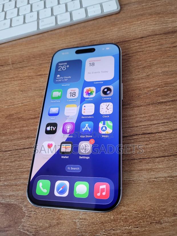 Apple iPhone 16 Pro 128 GB White - main view