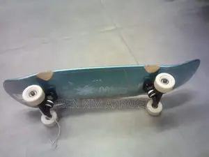 Maple Deck Kids 8 Yrs Plus Skateboard Abec 7 Bearings 50mm Wheels