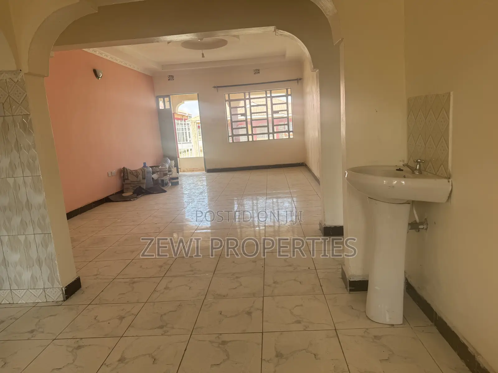 3bdrm Bungalow in Kiserian for sale