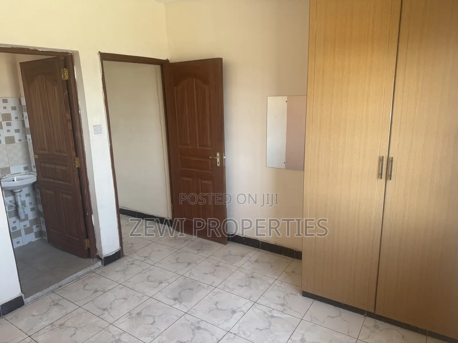 3bdrm Bungalow in Kiserian for sale
