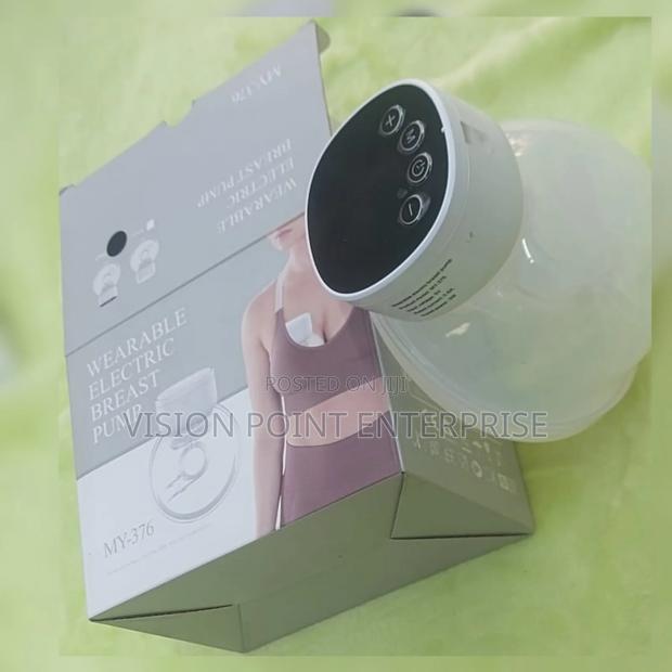 Single Wearable Breast Pump - main view