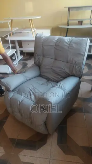Recliner Sofa; Modern Motorized Recliner Sofa Chair