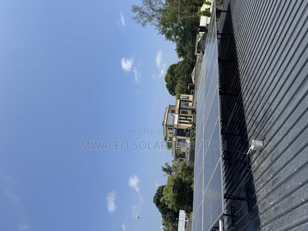 Solar Panel Jinko 585 - thumbnail 3