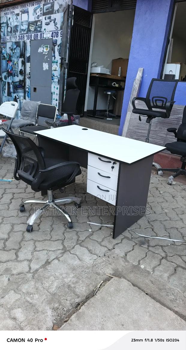 1.2 Mtrs Top White Office Desk Plus Secretarial Office Chair