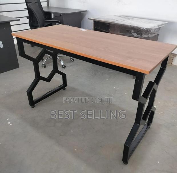 Best Metallic Designed Office Desk