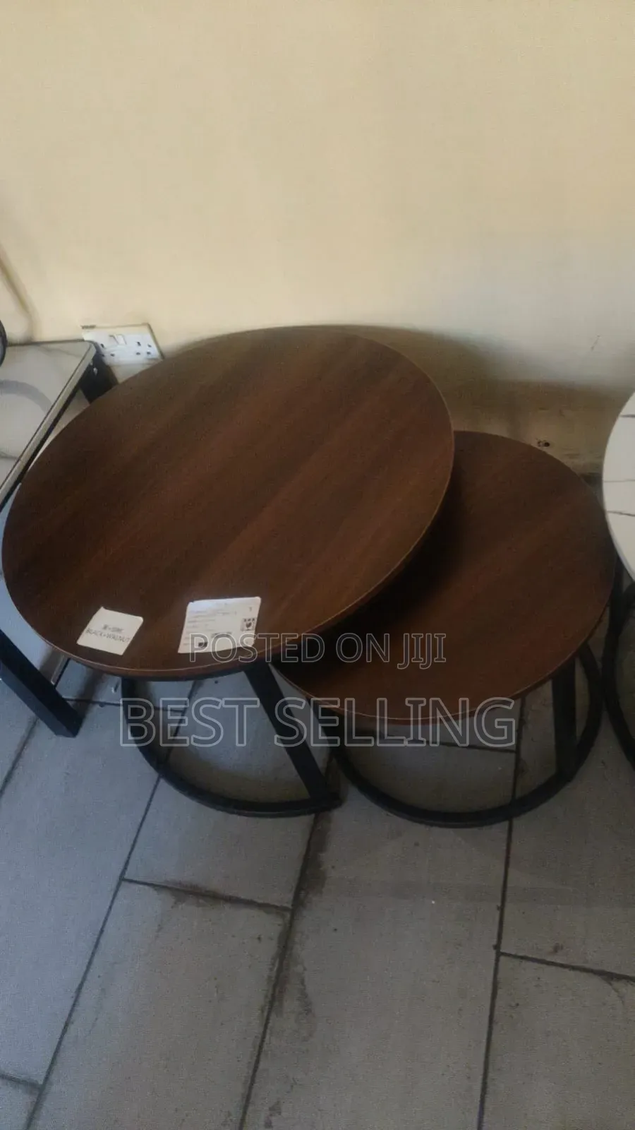Wooden Top Round Coffee Table