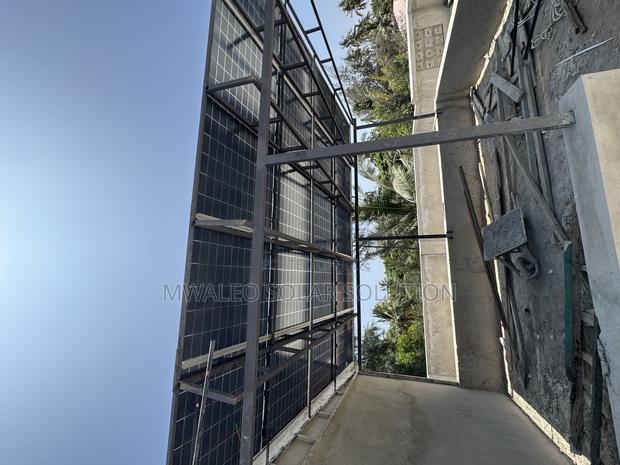 Jinko Solar Panel 585watts - thumbnail 3