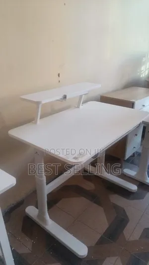 Classic Adjustable Office Table