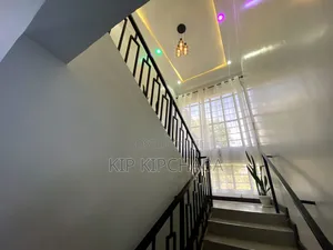 4bdrm Mansion in Elgonview for sale