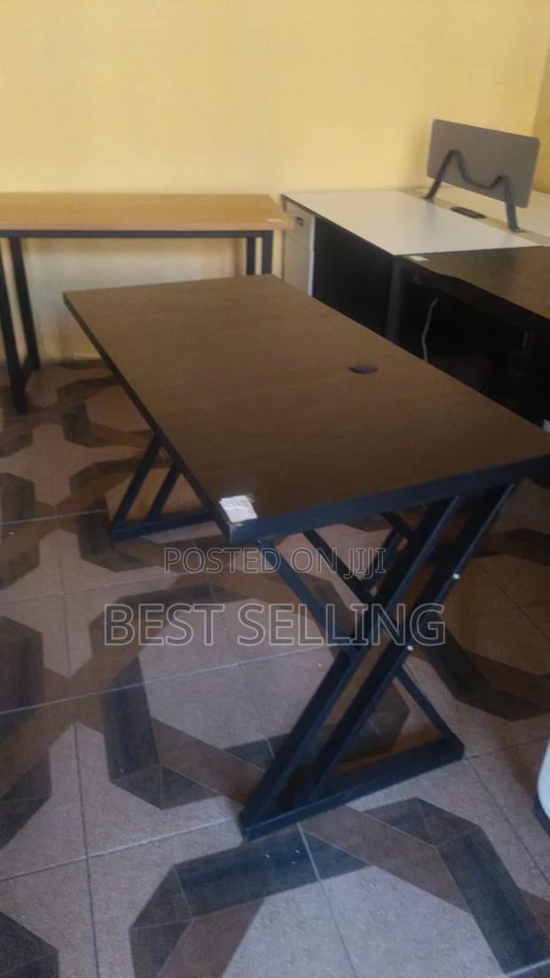 Imported Office Desk - main view