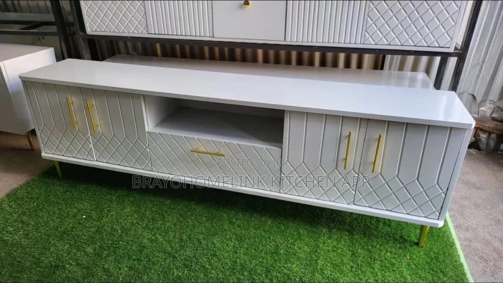 Tv Stand 6fts Long
