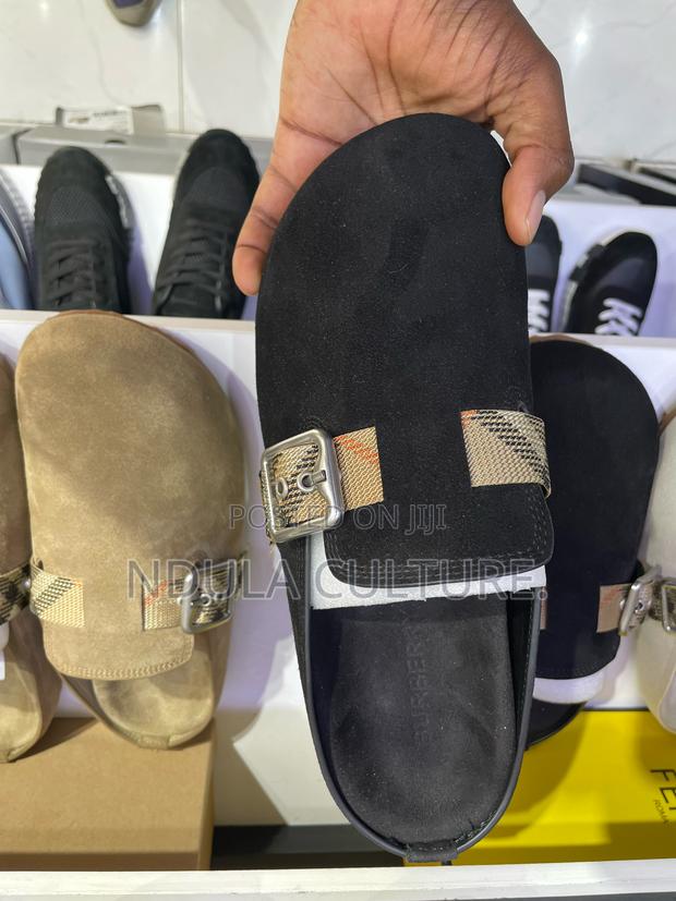 Burberry Urchin Clogs