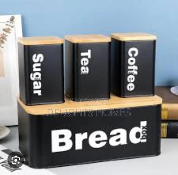Bread Bin Plus 3x1300ml Canisters With Bamboo Lids-P - thumbnail 2