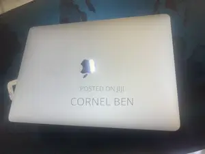 Laptop Apple MacBook Pro 2017 8GB Intel Core i5 SSD 256GB
