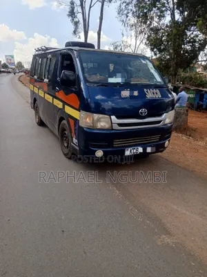 Toyota HiAce 2008 Blue