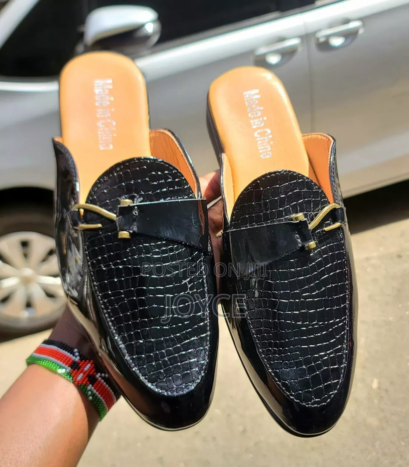 Hook Mule Shoe