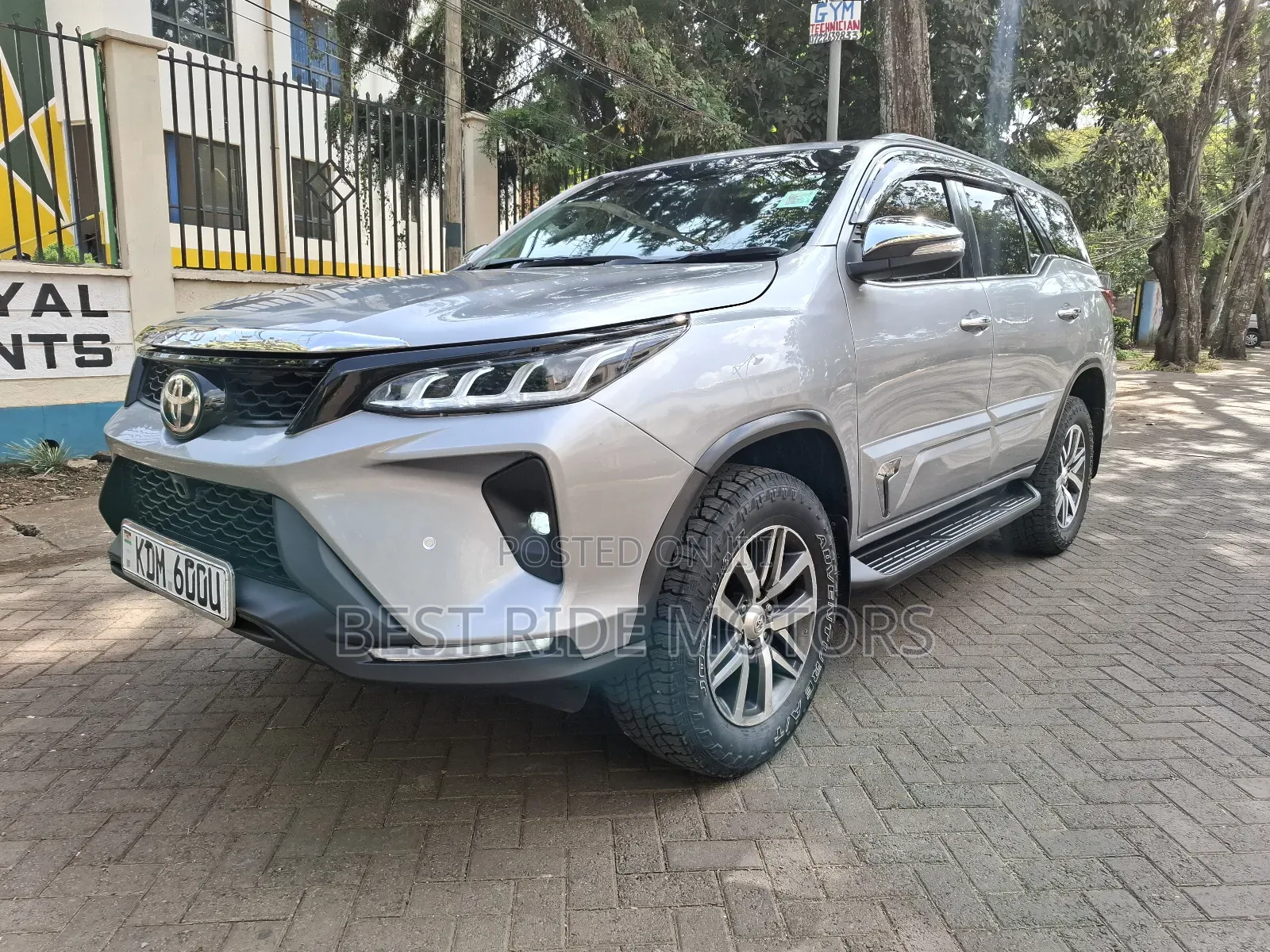 Toyota Fortuner 2.8 D AWD 2017 Silver