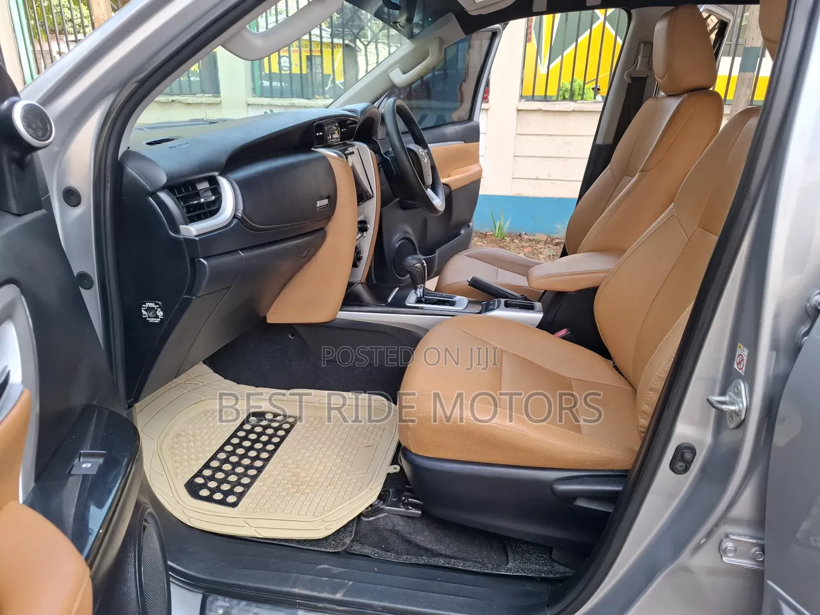 Toyota Fortuner 2.8 D AWD 2017 Silver