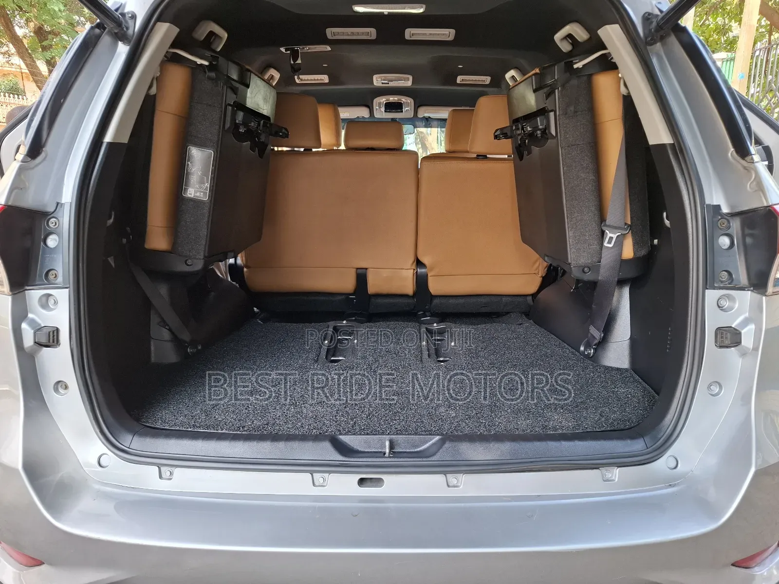 Toyota Fortuner 2.8 D AWD 2017 Silver