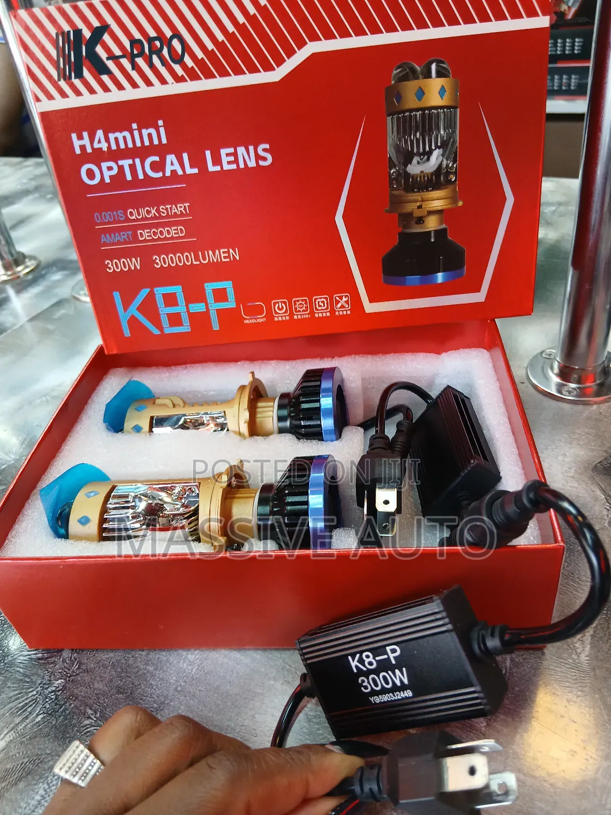 K8 Pro Mini Projector/ Mini Projector Headligts