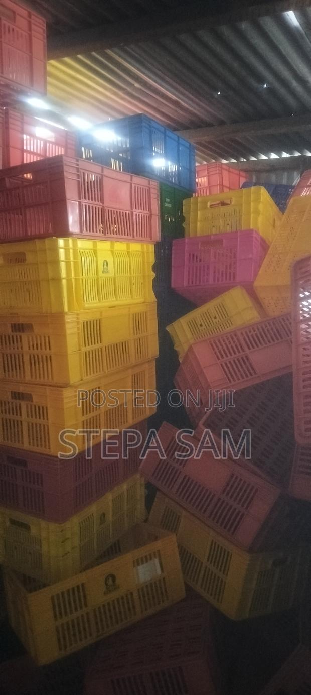 Plastic Crates - thumbnail 2