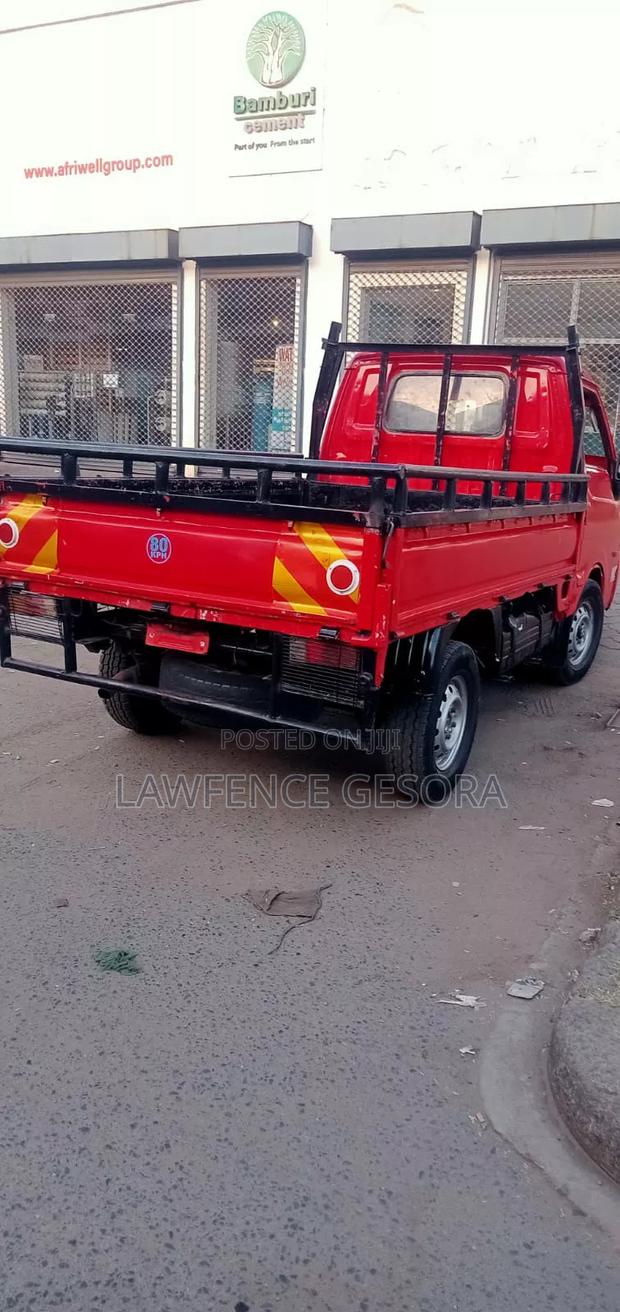 Nissan Vanette - thumbnail 3