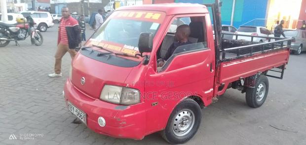 Nissan Vanette - main view