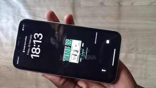 Apple iPhone 11 64 GB White - thumbnail 4