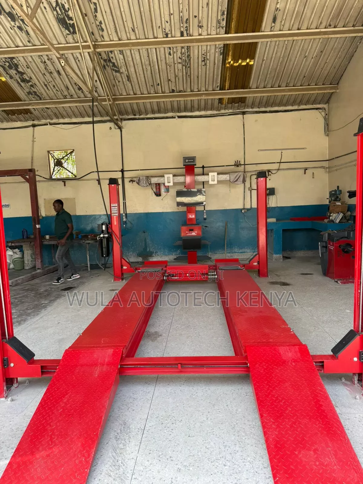 Heavy Commercial Wheel Alignment With Four Post Lift With Accessories