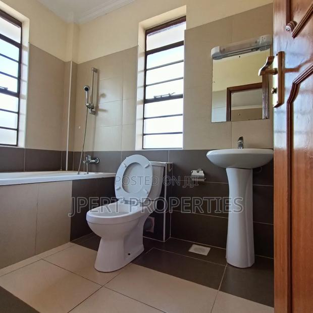 4bdrm Villa in Runda for rent - thumbnail 15