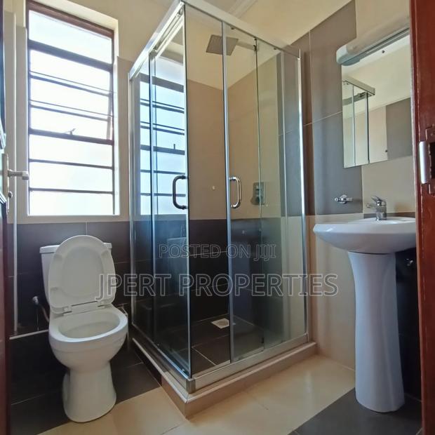 4bdrm Villa in Runda for rent - thumbnail 18