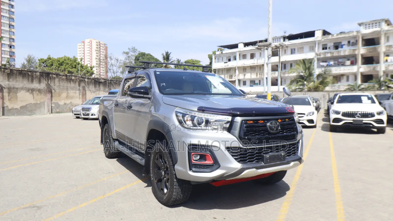 Toyota Hilux 2019 Silver