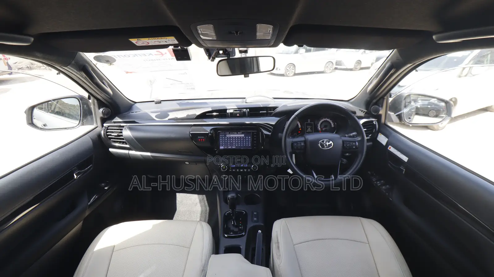 Toyota Hilux 2019 Silver