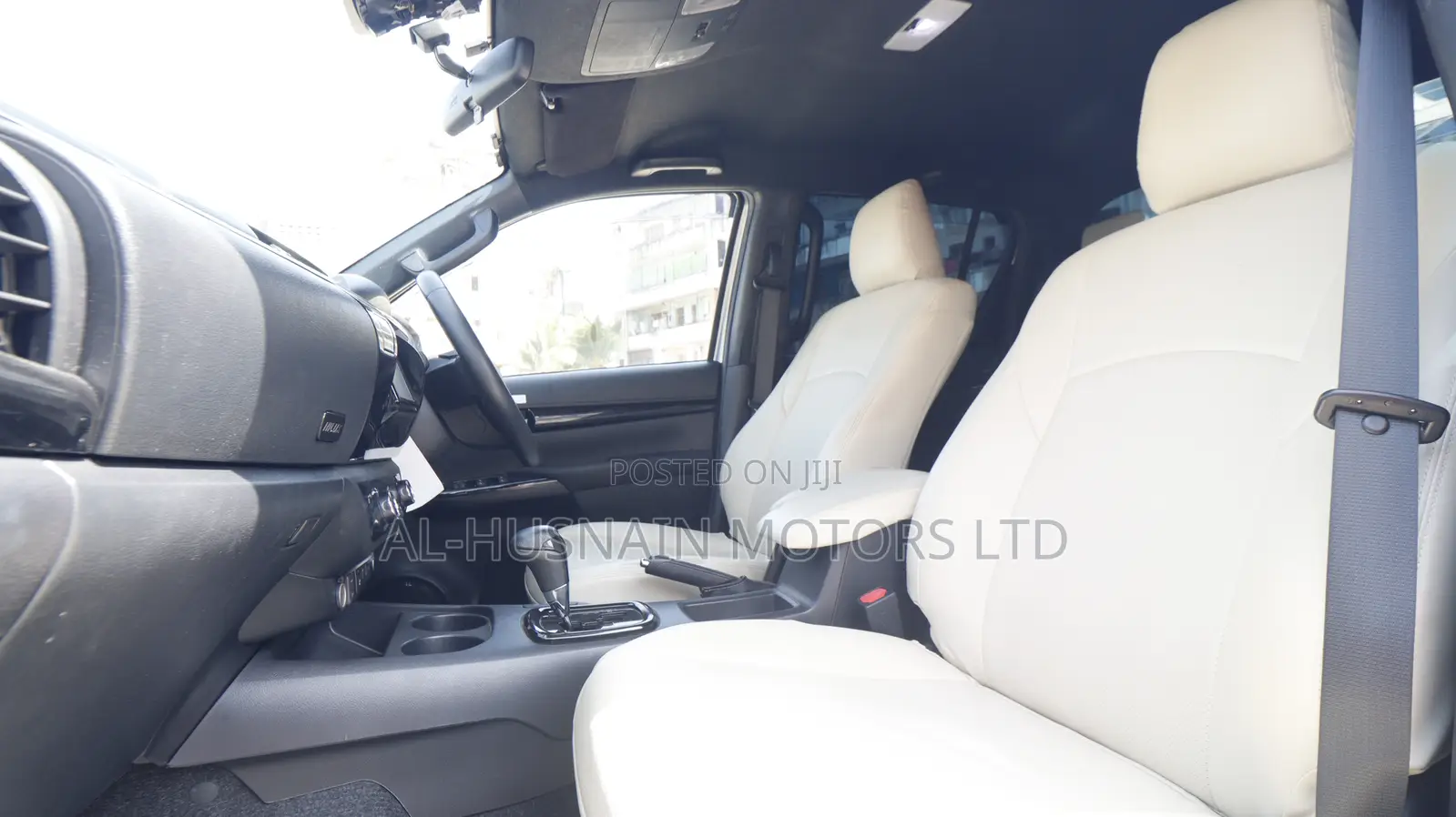 Toyota Hilux 2019 Silver