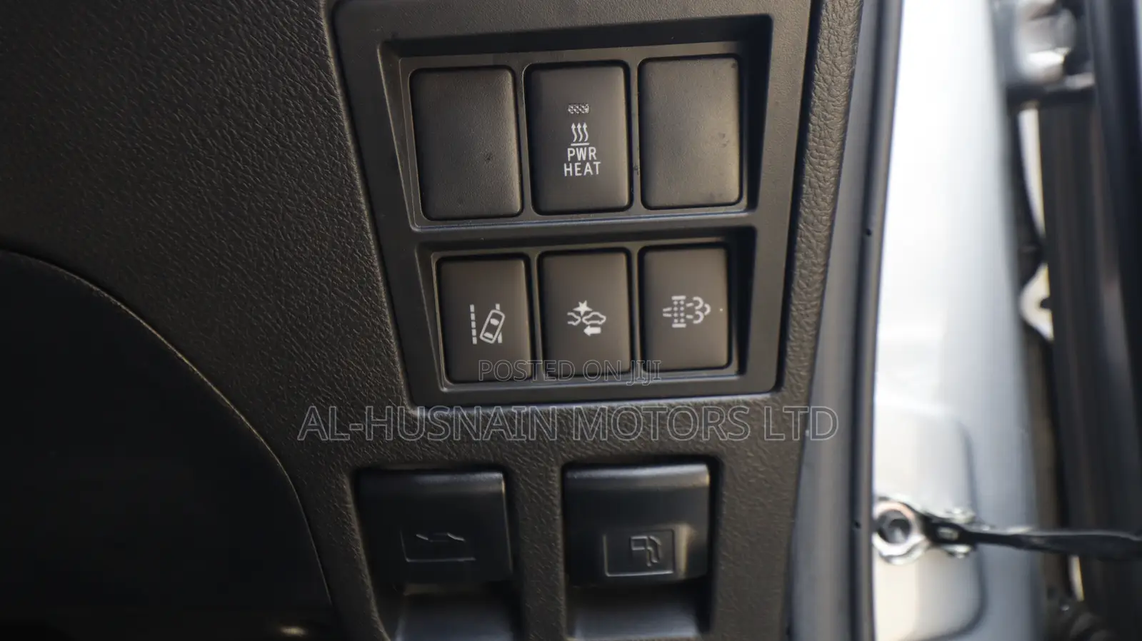 Toyota Hilux 2019 Silver