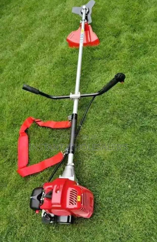 Grass Cutter Machine