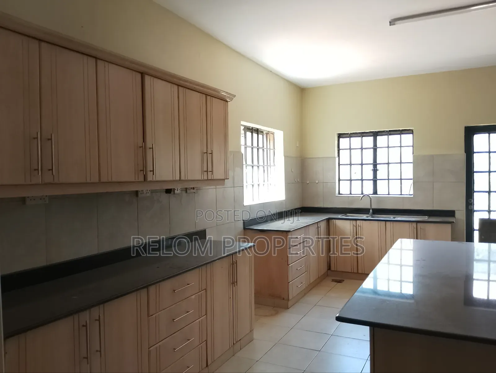 5bdrm Mansion in Karen for rent