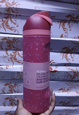 710 Ml Freesip Insulated Stainless Steel Water Bottle