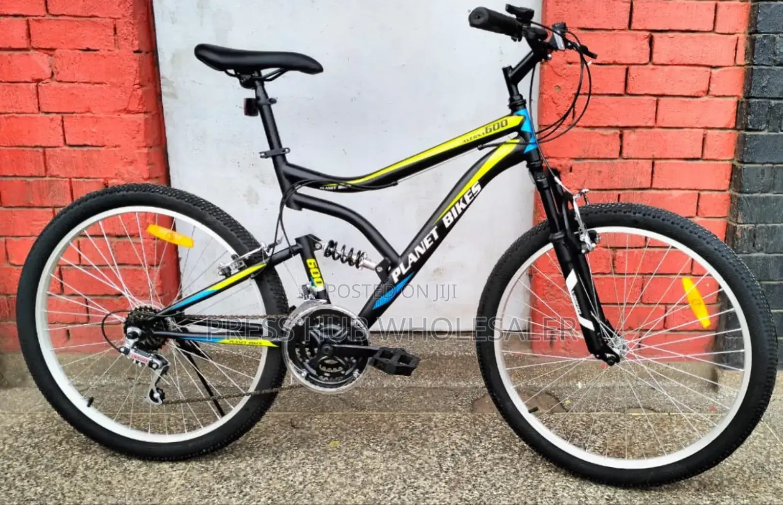 Planet Size 26 Sports Bike