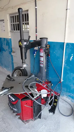 Commercial Vehicle Tyre Changer Machine 28inches.